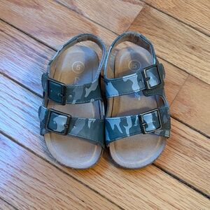 Cat & Jack Green Camouflage Kids Sandals